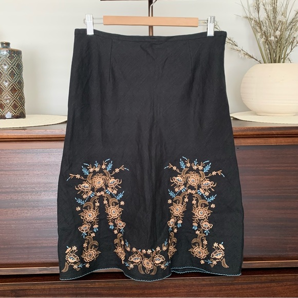 E-col-o-gie Irish Linen Floral Embroidered Black Skirt, Size 10 - Picture 4 of 14